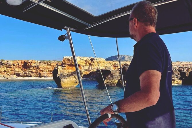 Panormo: Luxury Sunset Catamaran Cruise Sushi & Open Bar - The first hour: open water, drinks, and a slower pace