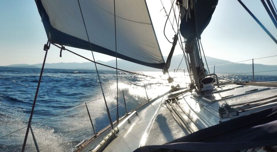 Paros: Iraklia, Schinoussa, & Naxos Sailing Tour with Lunch - Who should book this sailing tour?
