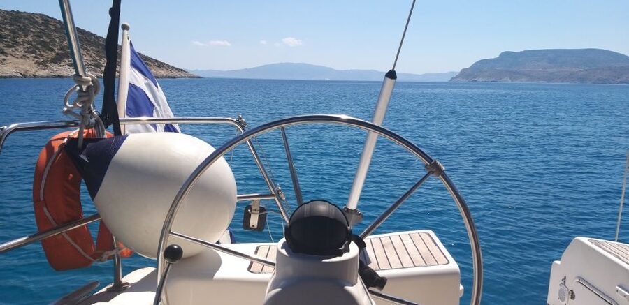 Paros: Iraklia, Schinoussa, & Naxos Sailing Tour with Lunch - Alimia Beach and the sunken hydroplane
