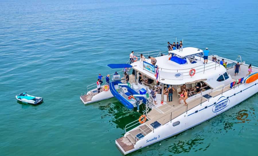 Pattaya: 3 Islands Catamaran Tour with Buffet Lunch - A full sea day from Pattaya