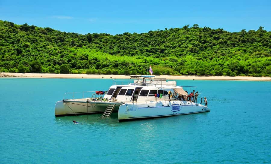 Pattaya: 3 Islands Catamaran Tour with Buffet Lunch - Koh Rin and the turtle nesting restrictions
