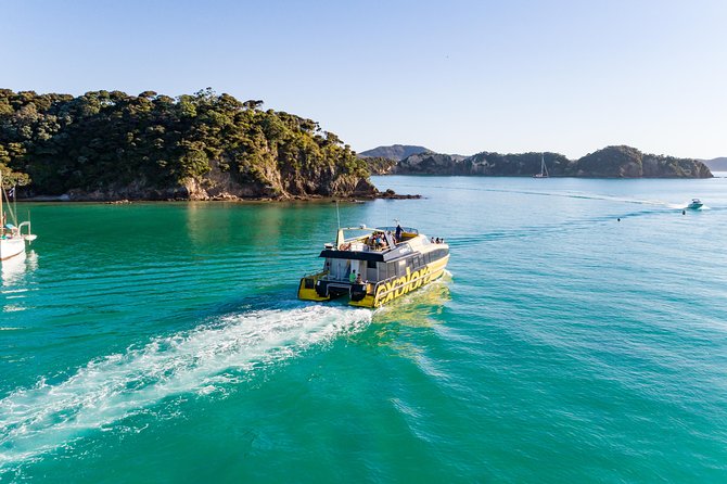 Phantom Sailing Bay of Islands - Swimming, snorkeling, and time on deck