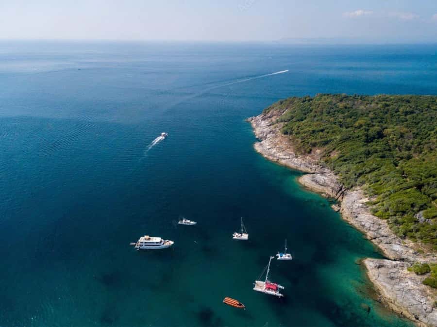 Phuket: Coral and Racha Island Yacht Tour with Lunch - Should you book this Coral and Racha Island yacht tour?