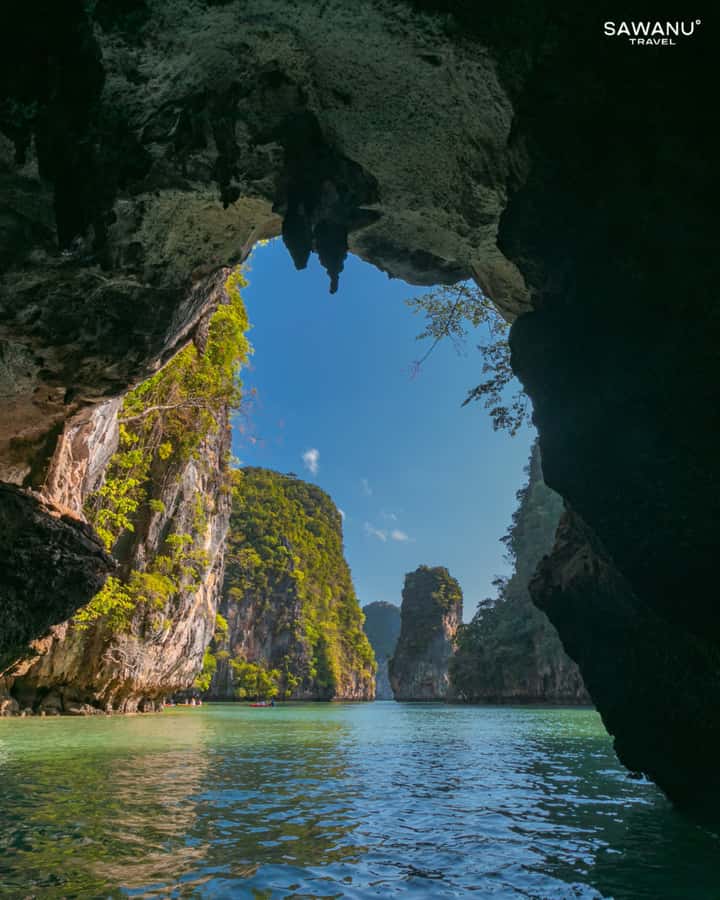 Phuket: James Bond Island Tour By Premium Speed Catamaran - Koh Panyi combines lunch with local culture