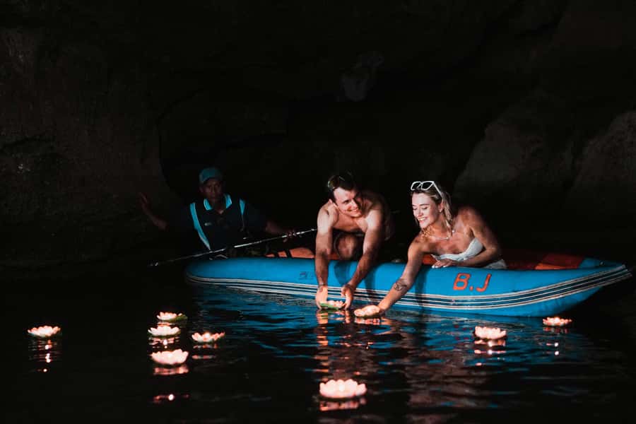 Phuket: James Bond & Phang Nga Bay by Luxury Sunset Yacht - Canoeing under Hong Island’s cliffs