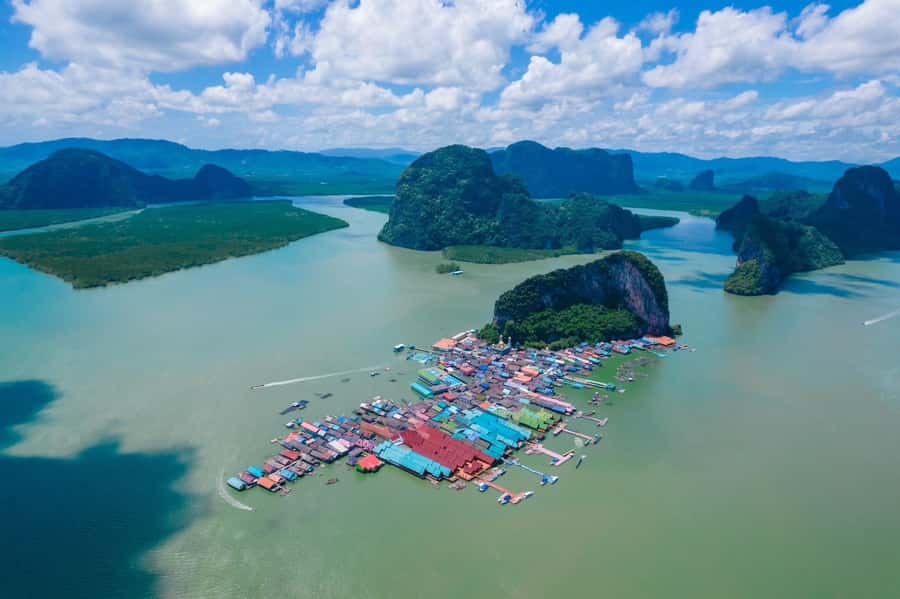 Phuket : Phang Nga Bay James Bond Islands By Speed Catamaran - Lunch and local atmosphere at Panyee Island