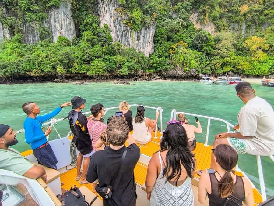 Phuket: Phi Phi, Bamboo & Maithon by Premium Speed Catamaran - Pileh Lagoon is short but visually powerful