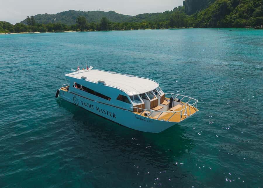 Phuket: Phi Phi, Bamboo & Maithon by Premium Speed Catamaran - Bamboo Island gives you the first proper swim