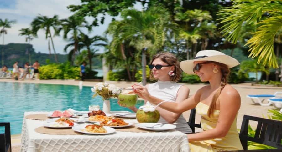 Phuket:Phi Phi, Bamboo, Maiton, Maya Speed Catamaran Tour - Who Should Book This Island-Hopping Tour?