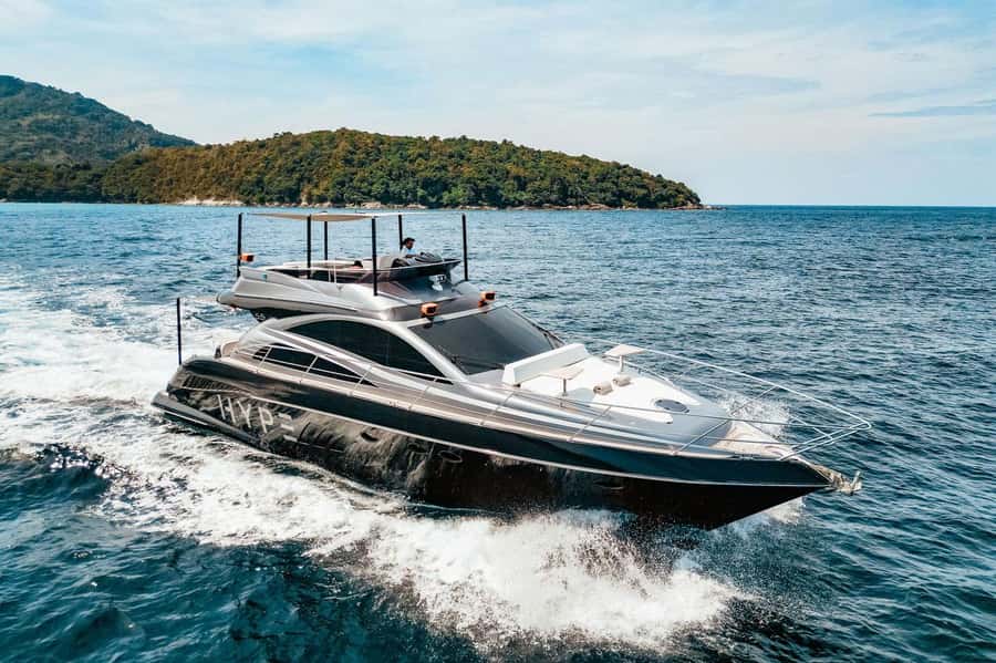 Phuket: Phi Phi Island & Maya Bay Luxury Yacht Day Tour - Key points to know before booking