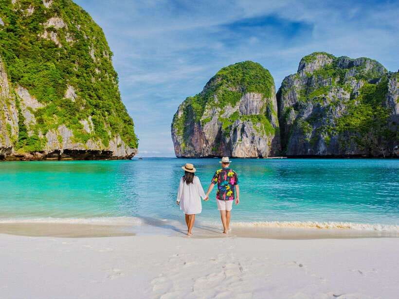 Phuket: Phi Phi, Maya and Khai Or Bamboo Island by Catamaran - The Fast Catamaran Makes the Long Day Easier