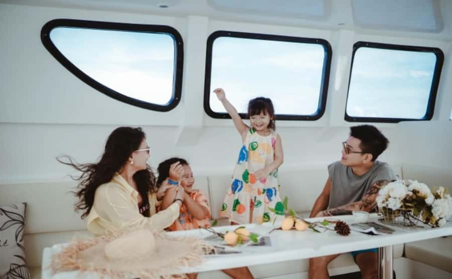 Phuket: Phi Phi, Maya, and Maiton by Luxury Yacht with Lunch - Key points to know before you book