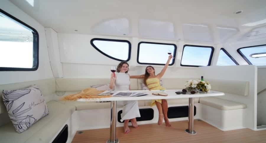 Phuket: Phi Phi, Maya, and Maiton by Luxury Yacht with Lunch - Five photos that are more useful than another selfie