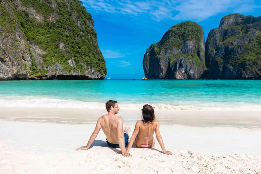 Phuket: Phi Phi, Maya & Bamboo By Premium Speed Catamaran - A big Phi Phi day from Phuket