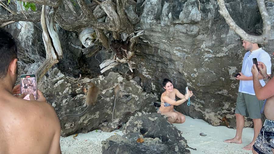 Phuket: Phi Phi Maya Bamboo Island By Speed Catamaran - Maya Bay closes the day with the big view