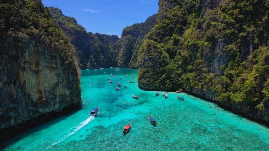 Phuket: Phi Phi Maya Bamboo Island By Speed Catamaran - Ko Phi Phi Le offers the second snorkeling session