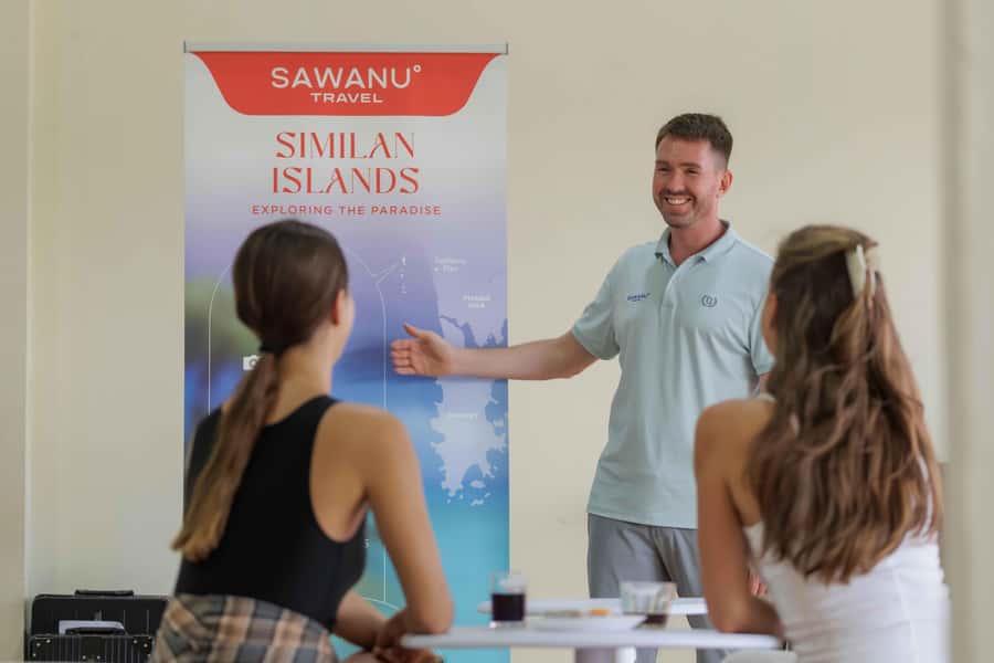 Phuket: Similan Islands Tour by Premium Speed Catamaran - Ko Bangu: your first snorkeling stop