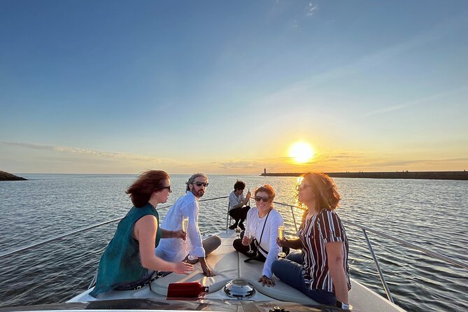 Port : 6 Bridges Private Yacht Cruise with Local Wine & Snacks - Foz do Douro, regional food, and the turnaround