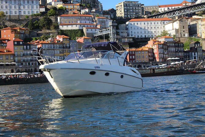 Port : 6 Bridges Private Yacht Cruise with Local Wine & Snacks - The return to Marina do Freixo