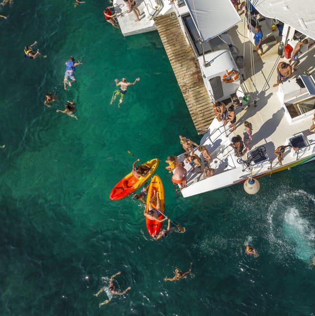Port d'Alcudia: North Coast Catamaran Cruise with Meal - Key points to know before booking