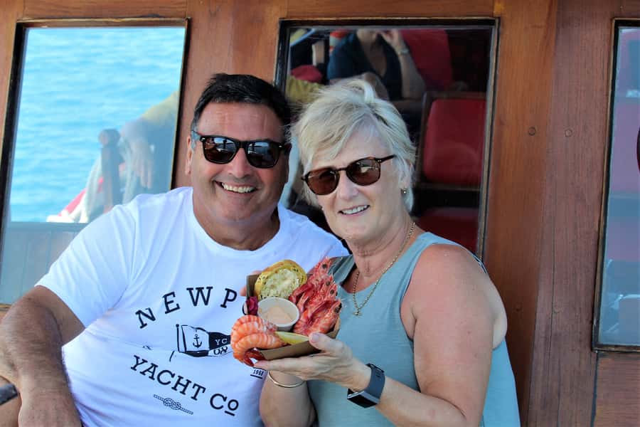 Port Douglas: Shaolin Seafood Lunch Sail, with Fresh Prawns - Why Shaolin makes this short sail different