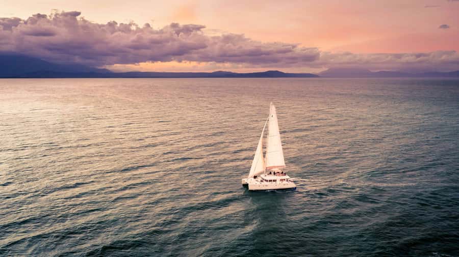 Port Douglas: Sunset Sailing Cruise on Luxury Catamaran - Who should book this sailing