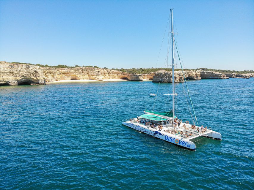 Portimao: Benagil Caves & Coastline Cruise - What to pack for the Atlantic
