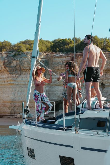 Portimao: Luxury Sail-Yacht Cruise with Sunset Option - Why the yacht changes the experience