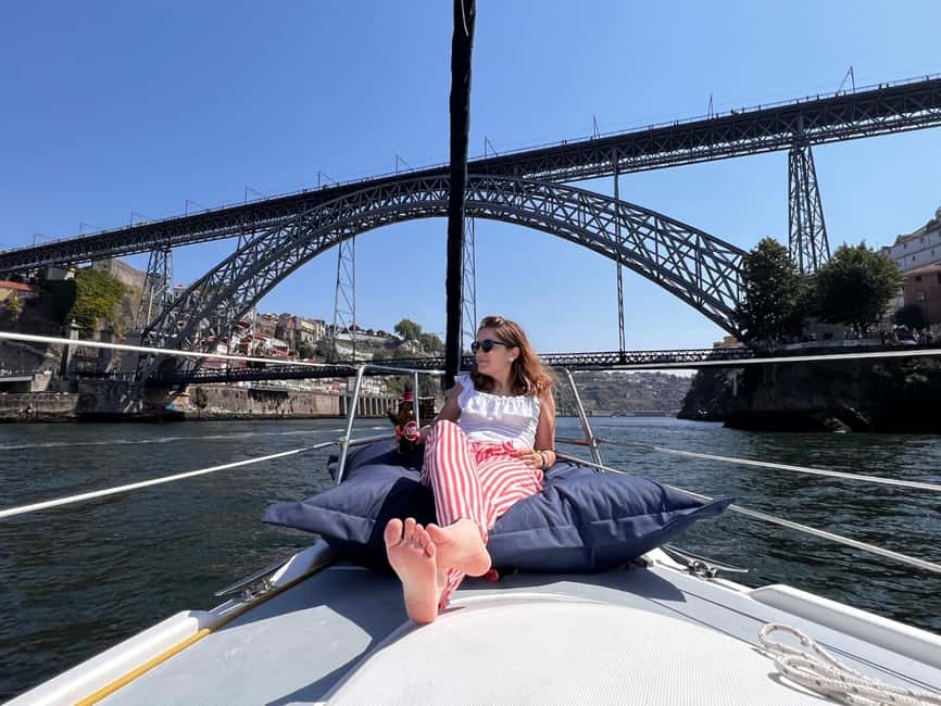 Porto, a cruise with open sails, drinks&snacks - Drinks, snacks, and the onboard mood