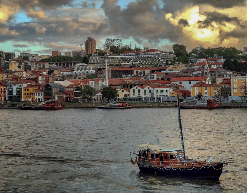Porto: Classic Sailboat Cruise Along the Douro River - Passing Dom Luís I Bridge