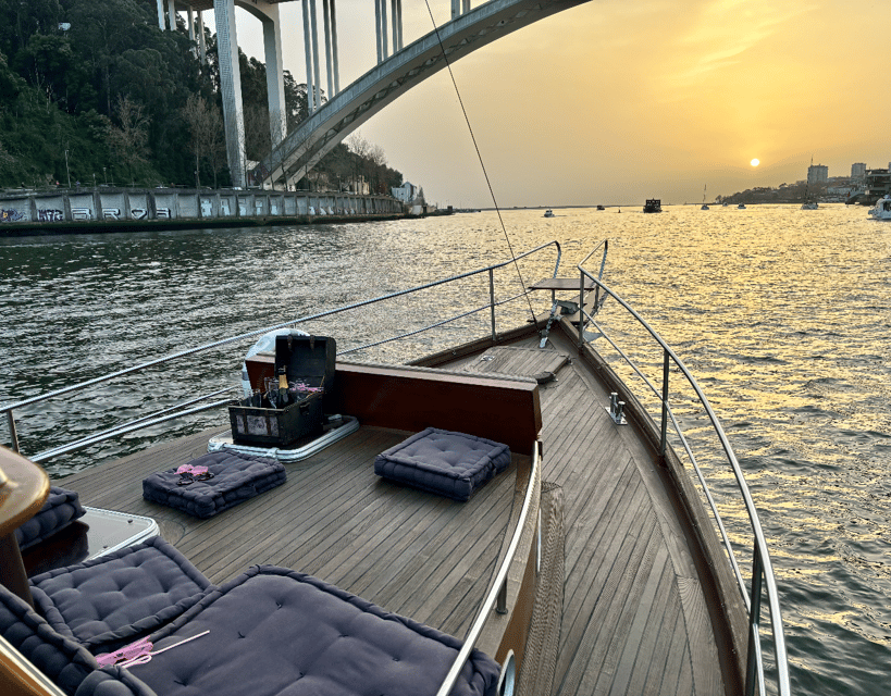 Porto: Classic Sailboat Cruise Along the Douro River - Maria Pia Bridge and the upper Douro