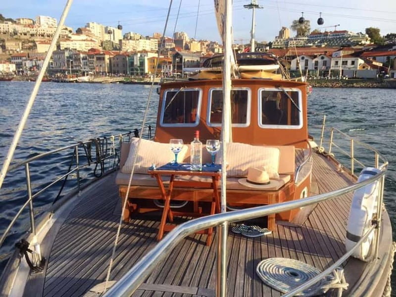 Porto: Classic Sailboat Cruise Along the Douro River - The Douro river mouth and Arrábida Bridge