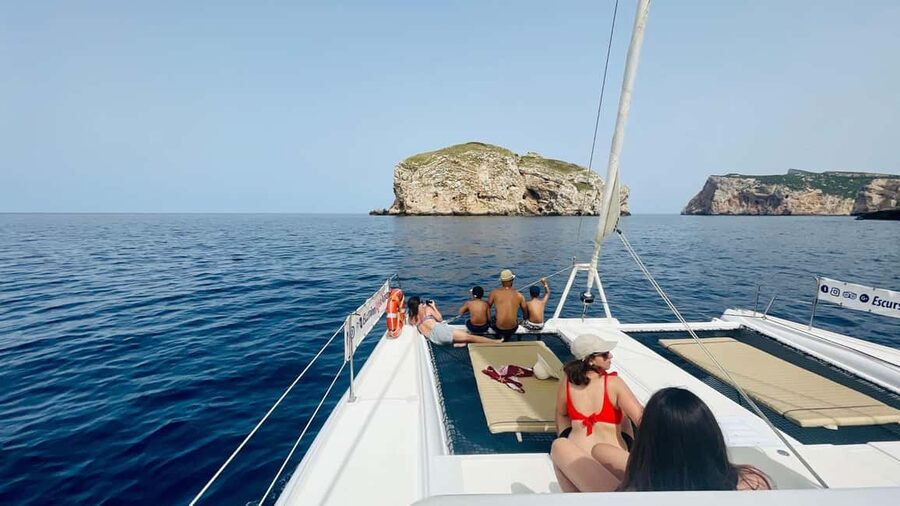 Porto Conte: Sunset catamaran excursion with aperitif - Weather, cancellation, and the flexible booking choice