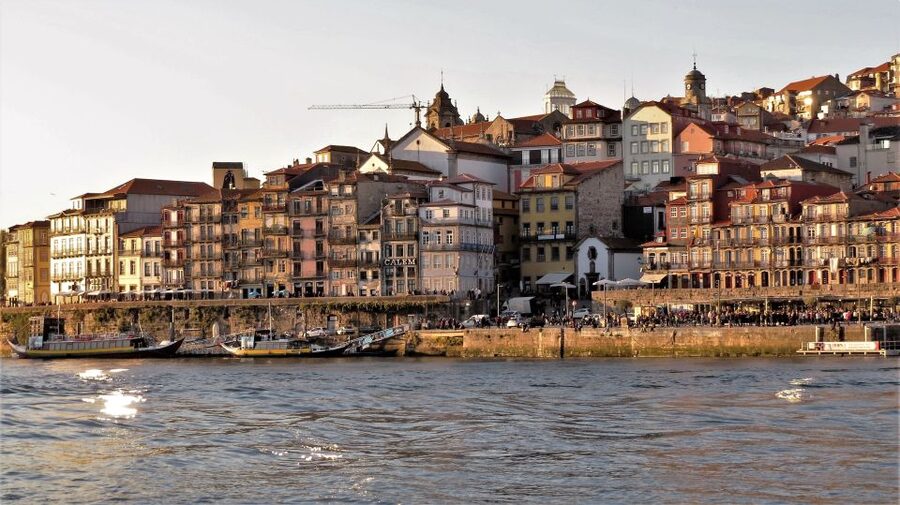 Porto: Private Sail on Douro River (Sunset Time Available) - Port tasting on the water