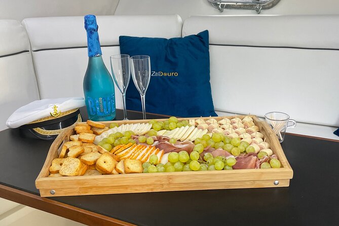 Porto: Private Yacht Cruise with Local Wine, Snacks and 6 Bridges - Gaia, Ribeira and the city from the water