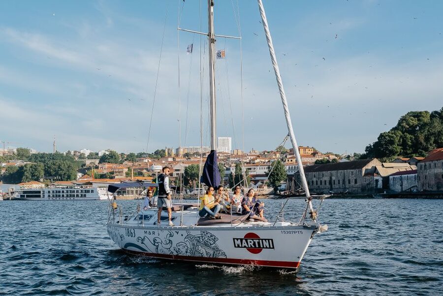 Porto: Romantic Sailboat Cruise - Key points to know before booking