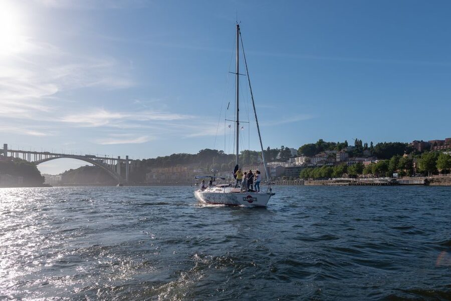 Porto: Romantic Sailboat Cruise - São Pedro da Afurada and the first river views