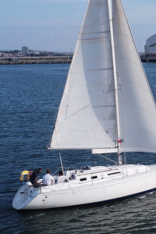 Porto: Sail the Douro River Private 3-Hour Cruise - Key points to know before you book