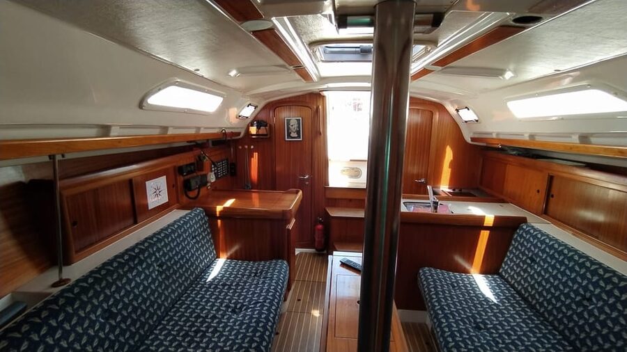 Porto: Sail the Douro River Private 3-Hour Cruise - Following Porto’s seafront toward the Douro