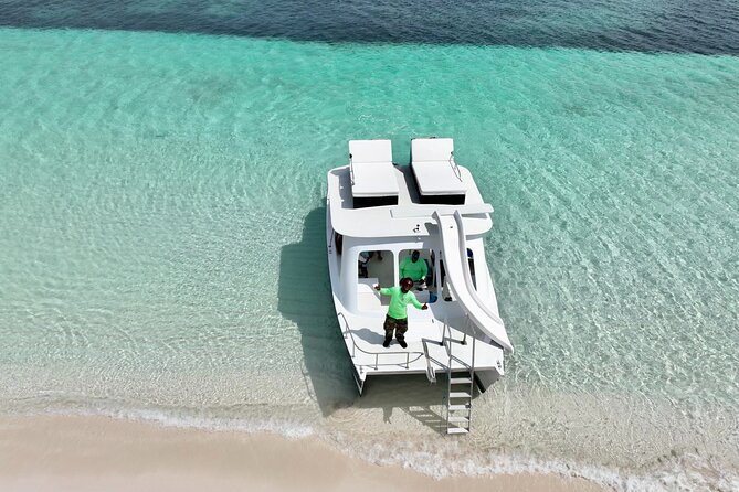 Private 4 Hour Power Catamaran Excursion in Grace Bay - Four hours on Grace Bay water