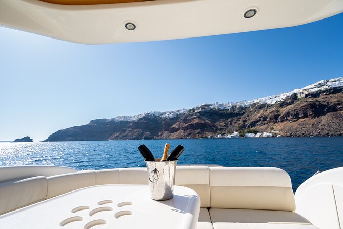 Private all included yacht Tour in Santorini - What the $599 price means