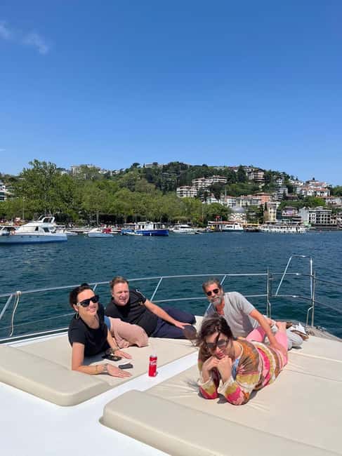 Private Bosphorus Yacht with Local Guide and Snacks - Meeting the yacht in Karaköy