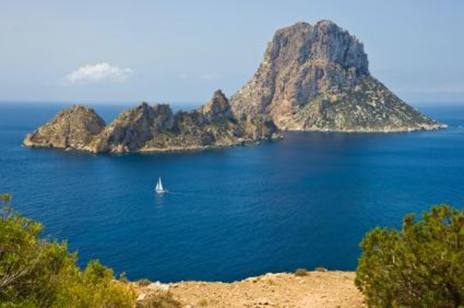 Private Catamaran Beach Hopping in Ibiza - Conejera Island and the final swim