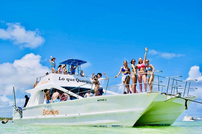 Private Catamaran Cruise with Slide & unlimited drinks - Who will enjoy this catamaran most?
