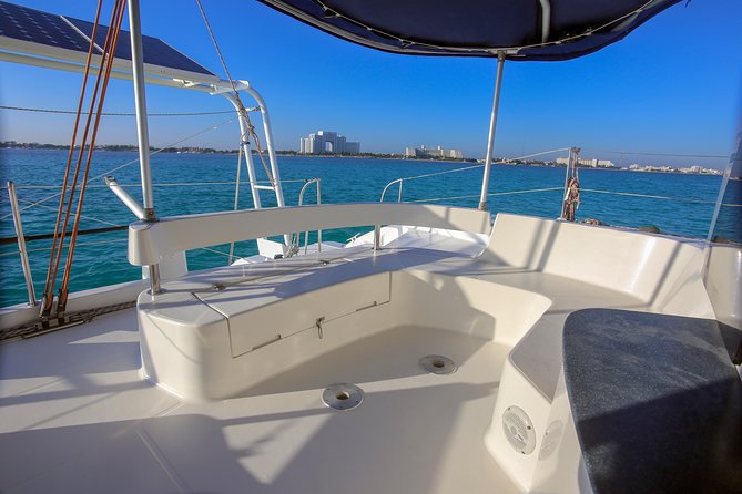 Private Catamaran from Cancun to Isla Mujeres | For up to 30 pepl - Who will enjoy this charter most?