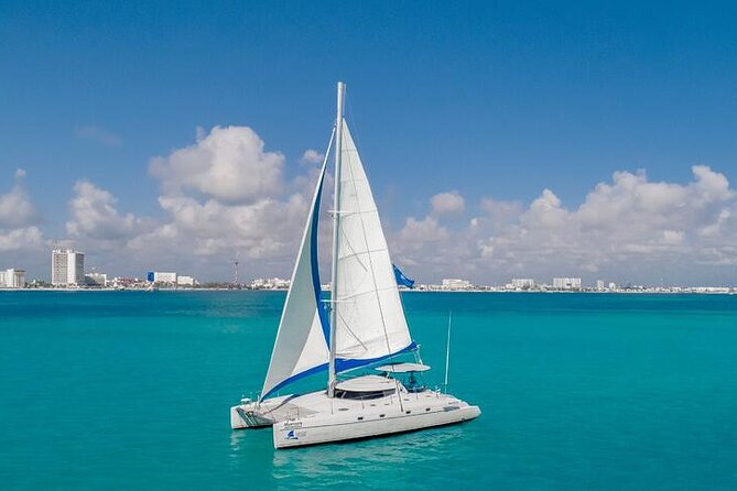 Private Catamaran from Cancun to Isla Mujeres | For up to 40 pp - Sailing, the open bar, and the spinnaker