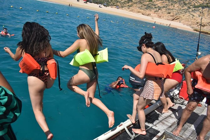 Private Catamaran Snorkeling Cruise in Los Cabos - What the Crew Adds to the Experience