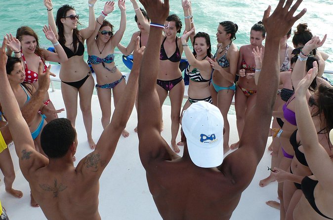 Private Catamaran Snorkeling Family Adventure - Booking details worth knowing