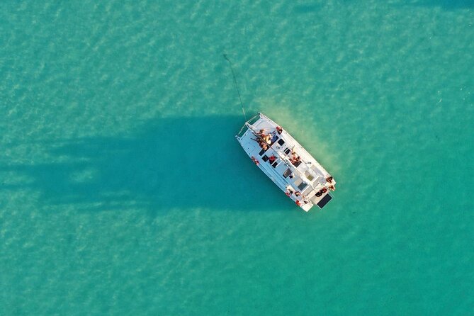 Private Catamaran Tour - Stromatolites, Bacalar’s living rock formations