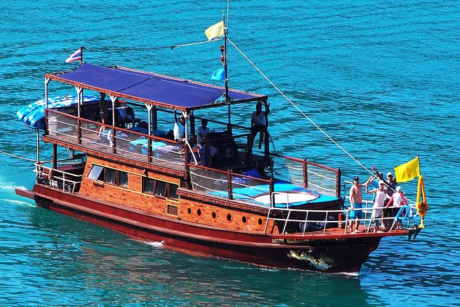 Private Full-Day Blue Dragon Yacht to Angthong National Marine Park - Key points at a glance